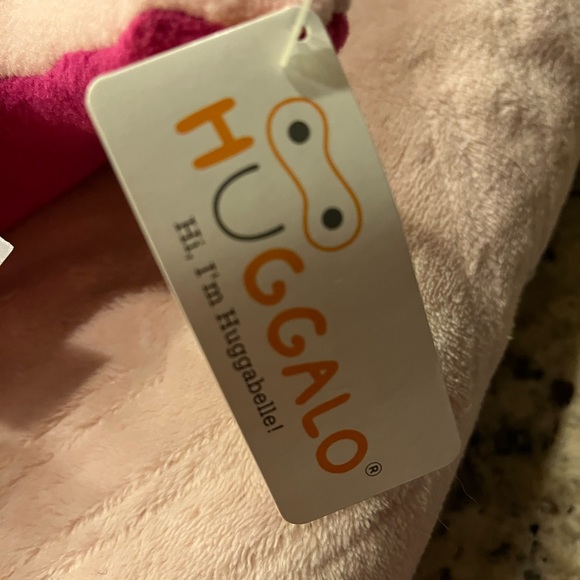 Huggabelle by Huggalo - Picture 6 of 6